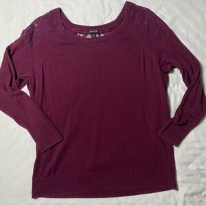 Size 2 torrid lace shoulder burgundy sweater